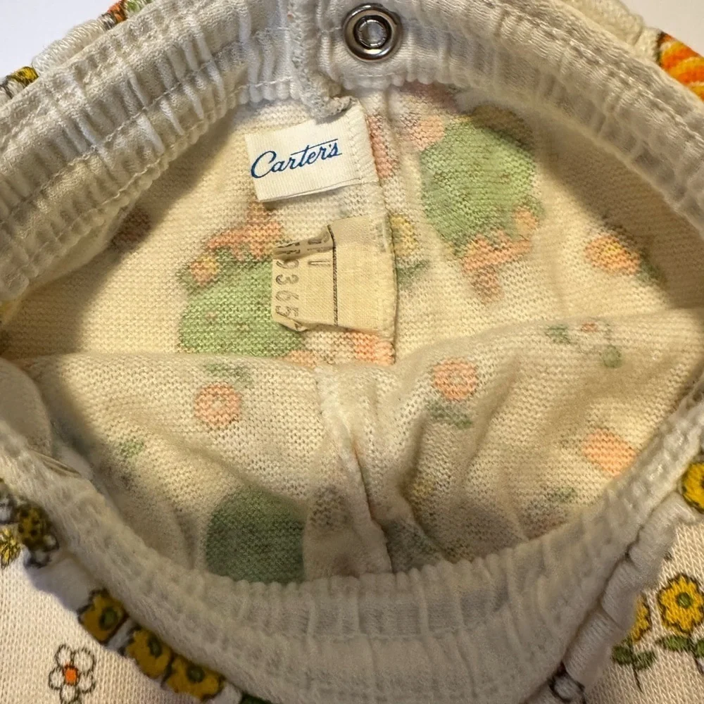 Vintage Carters Two Piece Snapable Footed Playsuit Size 12M